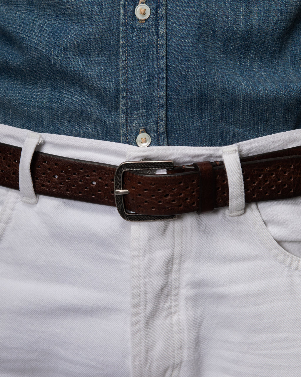Cintura uomo Farno in pelle traforata con fibbia rivestita