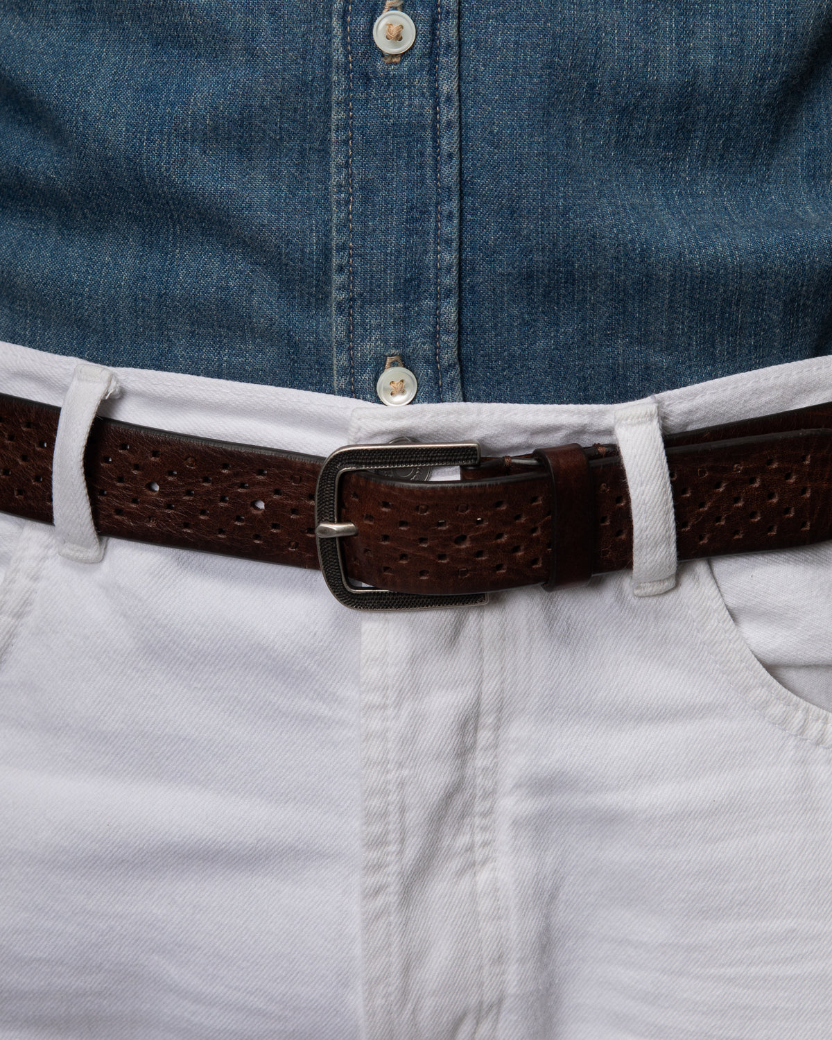 Cintura uomo Farno in pelle traforata con fibbia rivestita