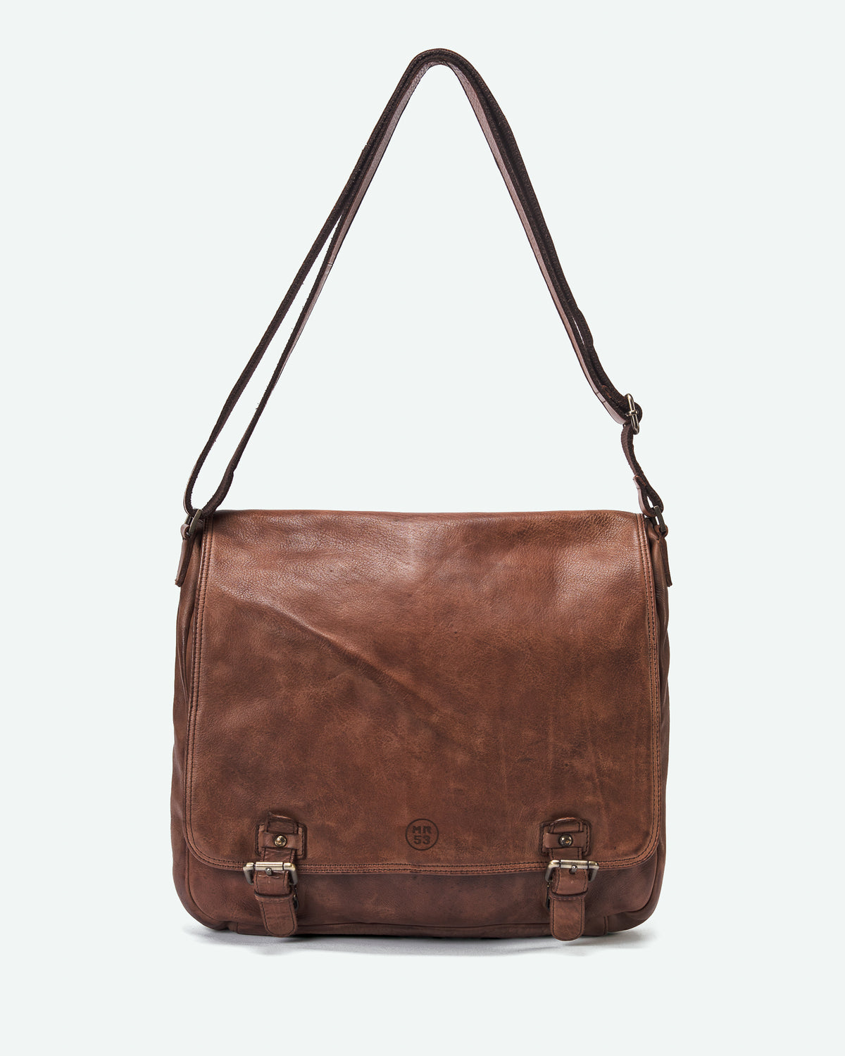 Sarnico men's leather shoulder bag with flap
