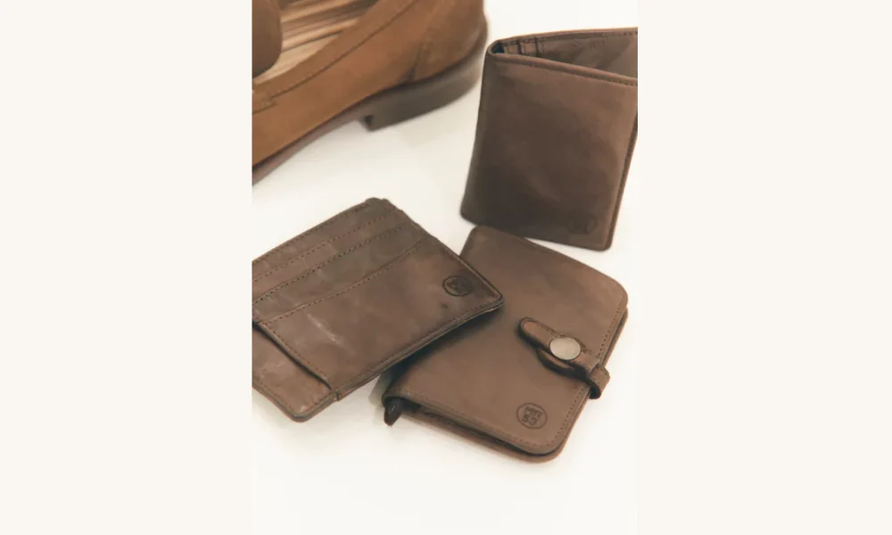 minoronzoni53-fw24-2516266psd-1-66f2c10e02201
